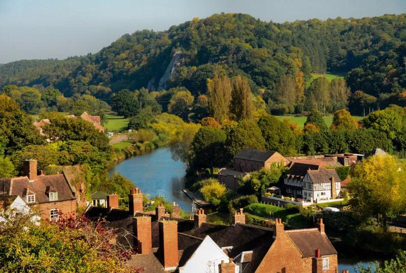 他為愛妻打造夢(mèng)幻坡地花園，驚艷世界80年